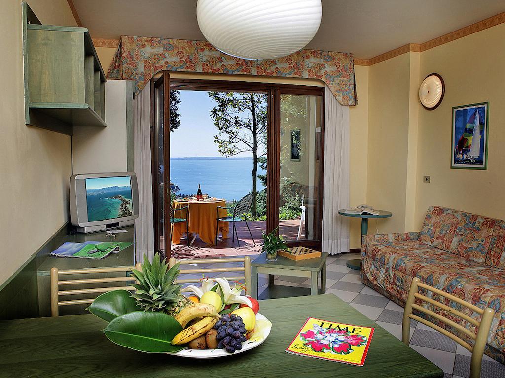Residence Madrigale Марчиага Экстерьер фото